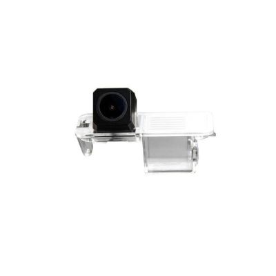 Camera video auto dedicata pentru mersul cu spatele compatibila cu VW Golf 6 unghi 150 de grade night vision 0 lux U2